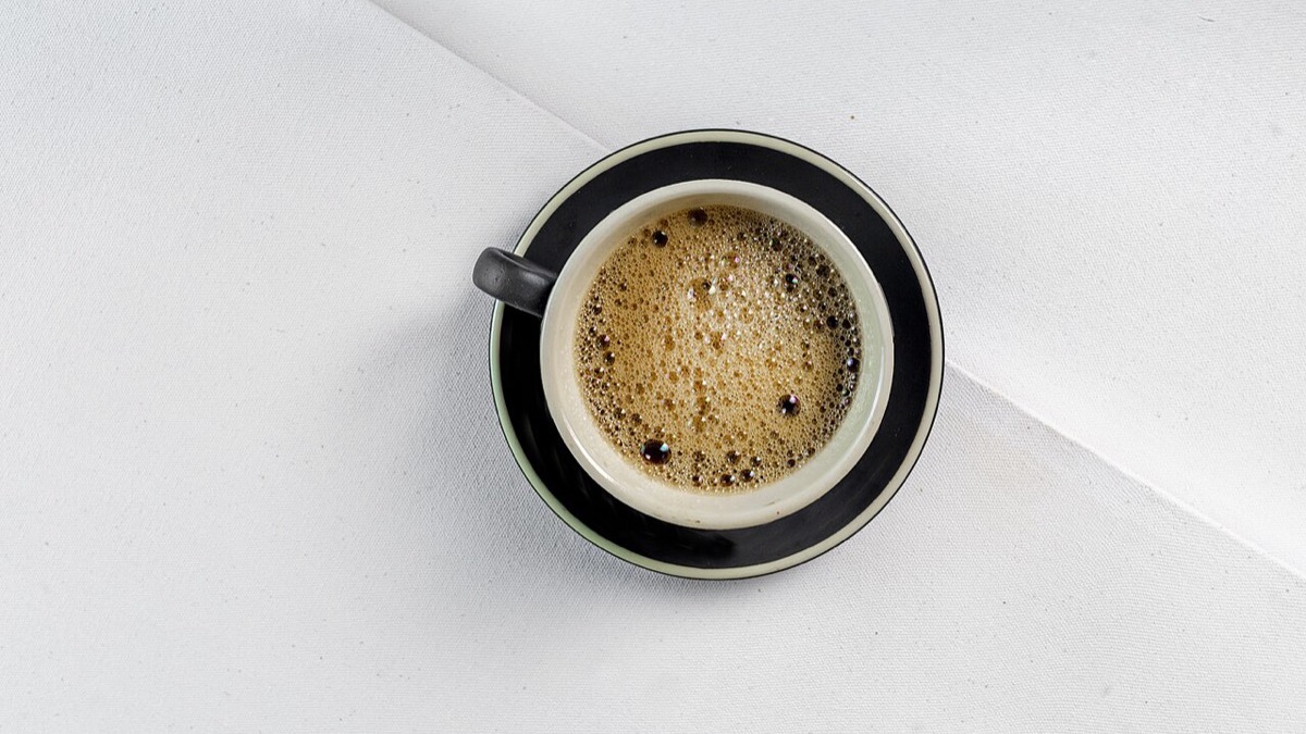 O café saiu da xícara e foi para o prato — e o Rio virou o laboratório
