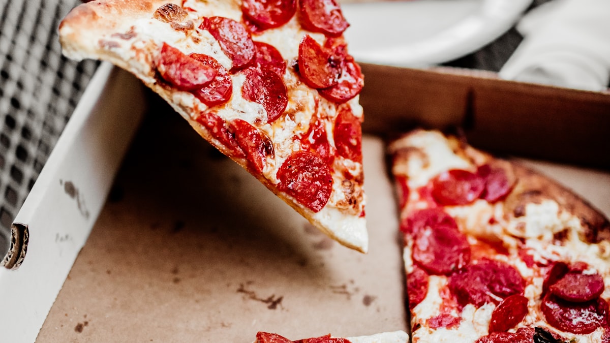 Balneário Camboriú vai fazer uma pizza de 162 metros de graça — e a conta não é sua